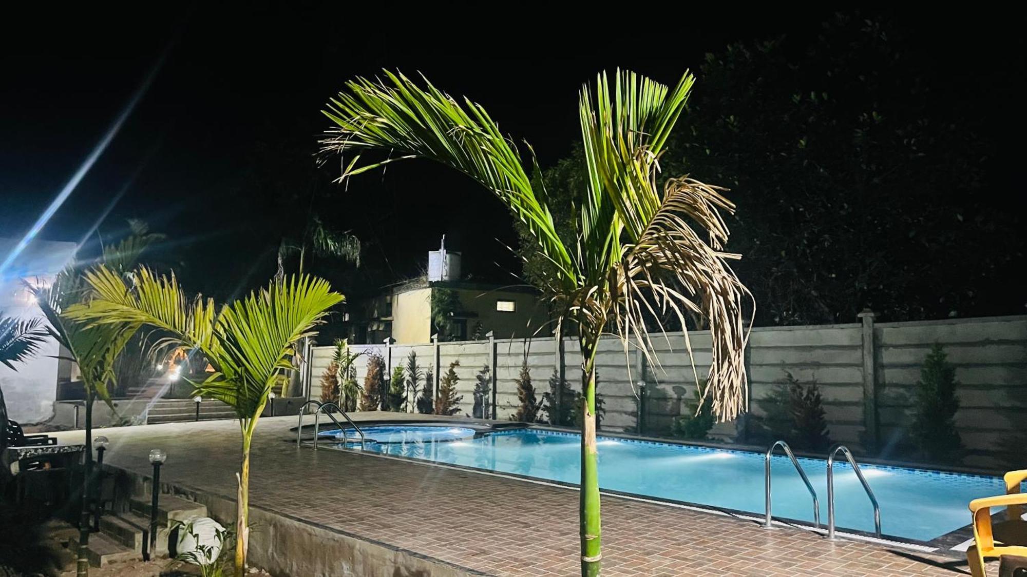Hotel Jungle Palace Resort Umaria  Luaran gambar