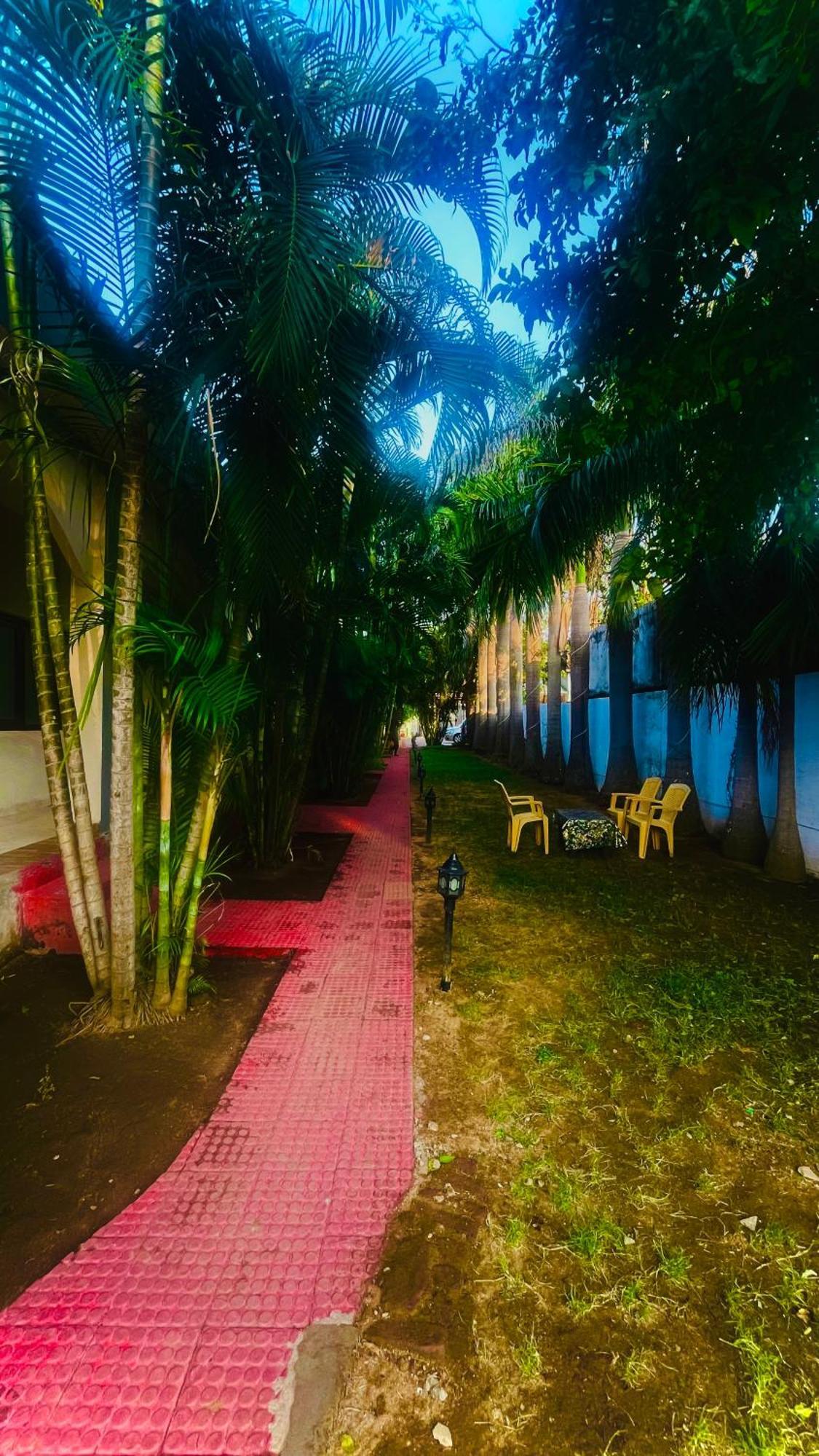 Hotel Jungle Palace Resort Umaria  Luaran gambar