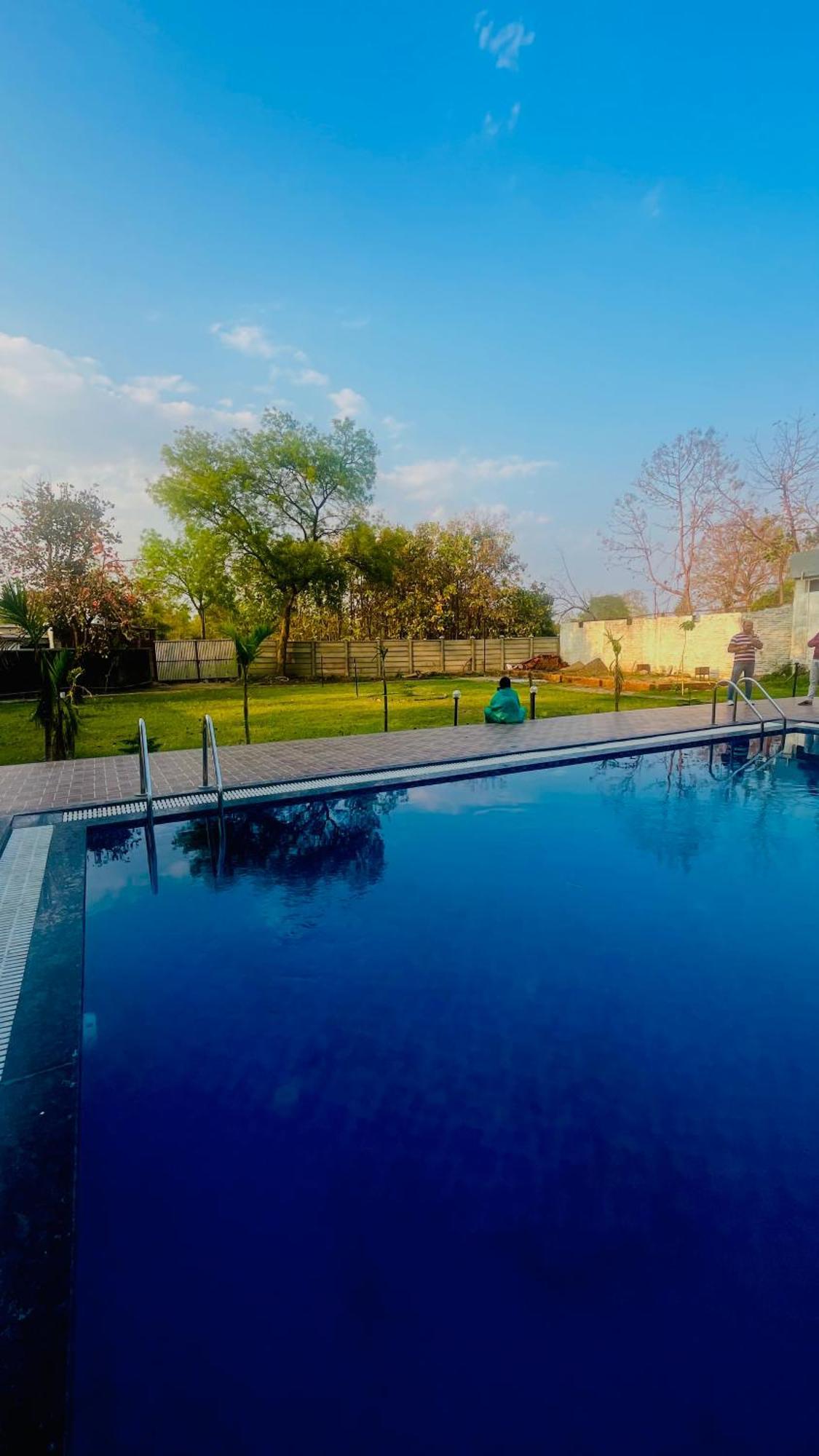 Hotel Jungle Palace Resort Umaria  Luaran gambar